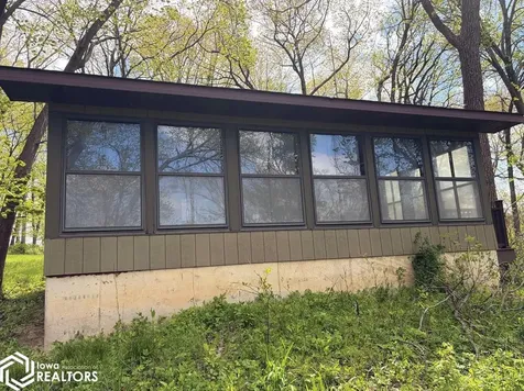 22009 Stone Bridge Road Monticello IA 52310