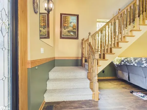 106 Spruce Street Montrose IA 52639