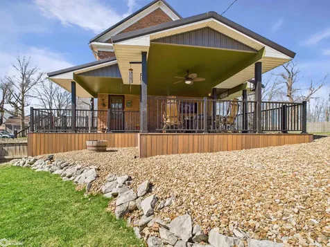 106 Spruce Street Montrose IA 52639