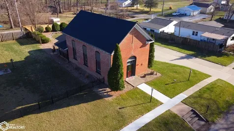 106 Spruce Street Montrose IA 52639