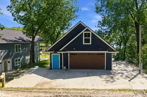 207 Woodland Road Montezuma IA 50171