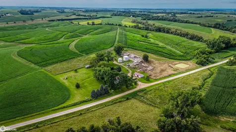 2724 102nd Avenue Wheatland IA 52777