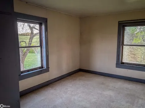 2724 102nd Avenue Wheatland IA 52777