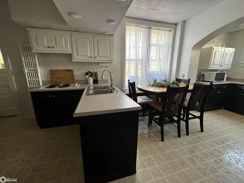 631 Avenue D Fort Madison IA 52627