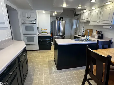 631 Avenue D Fort Madison IA 52627