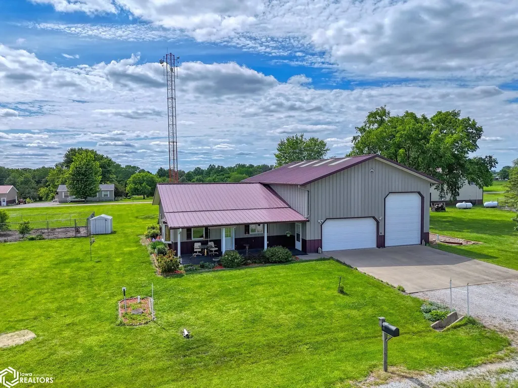 12181 Arapaho Drive Moravia IA 52571