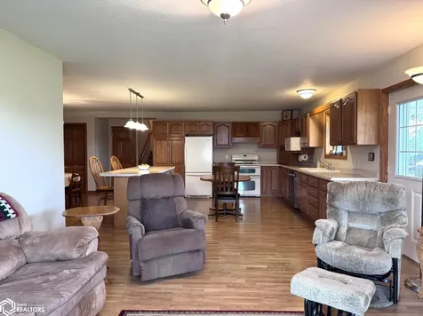 12181 Arapaho Drive Moravia IA 52571