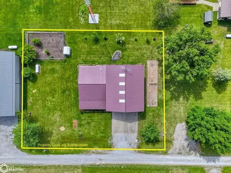 12181 Arapaho Drive Moravia IA 52571
