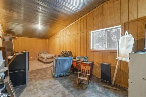 3251 Brandon Diagonal Boulevard Brandon IA 52210