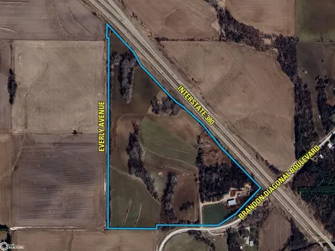 3251 Brandon Diagonal Boulevard Brandon IA 52210