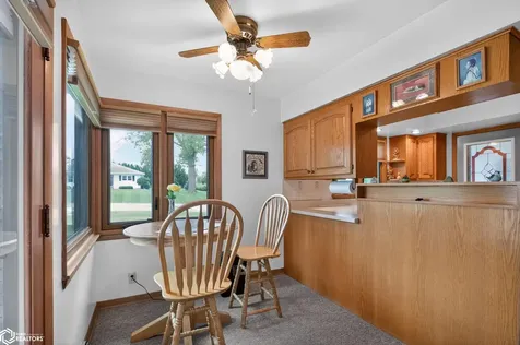 103 Crestview Drive Marshalltown IA 50158