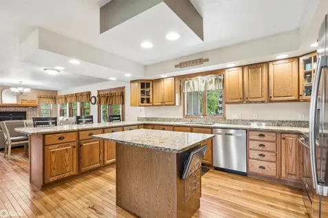 5515 Ferres Lane Burlington IA 52601