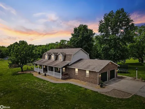 5515 Ferres Lane Burlington IA 52601
