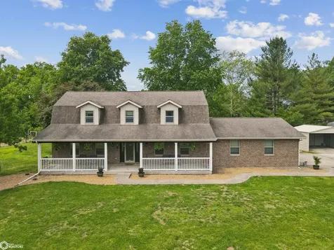 5515 Ferres Lane Burlington IA 52601