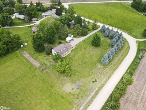 5515 Ferres Lane Burlington IA 52601