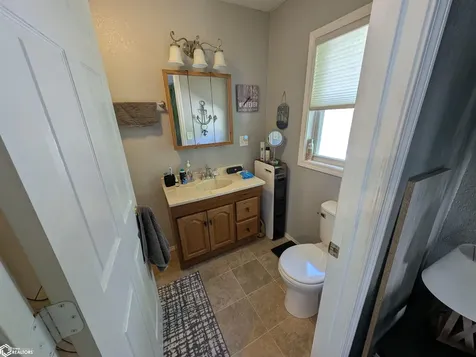 1363 Wilson Avenue Brooklyn IA 52211