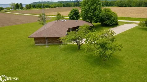 2541 290th Street Montrose IA 52639
