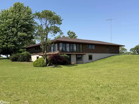 2541 290th Street Montrose IA 52639