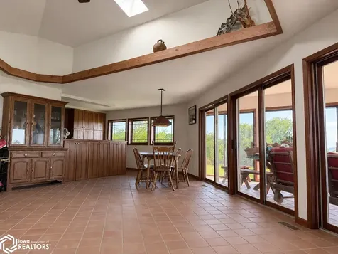 2541 290th Street Montrose IA 52639