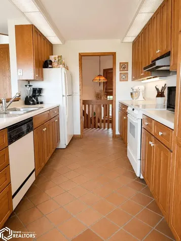 2541 290th Street Montrose IA 52639