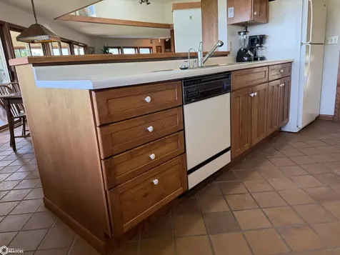 2541 290th Street Montrose IA 52639