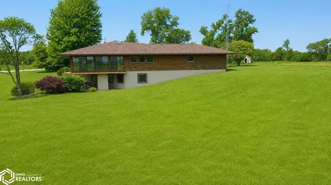 2541 290th Street Montrose IA 52639