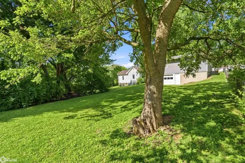 804 Argyle Court Burlington IA 52601