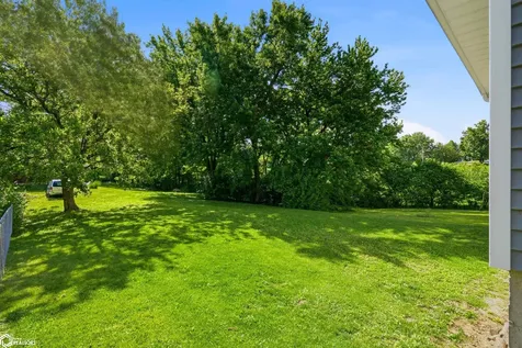 804 Argyle Court Burlington IA 52601