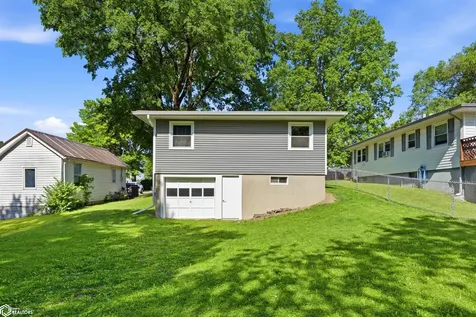 804 Argyle Court Burlington IA 52601