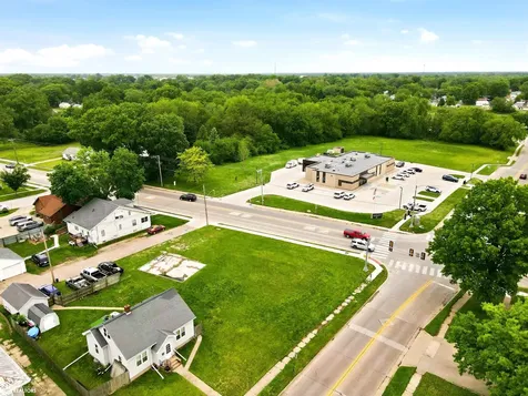 333 Curran Street Burlington IA 52601