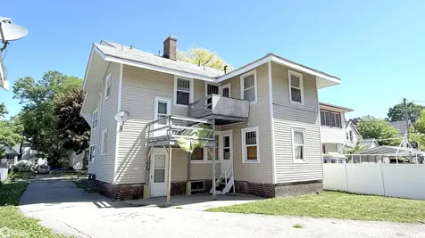 321 3rd Street NW Mason City IA 50401