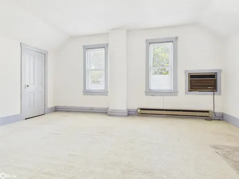 1502 Avenue C Fort Madison IA 52627