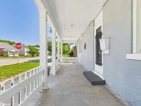 1502 Avenue C Fort Madison IA 52627