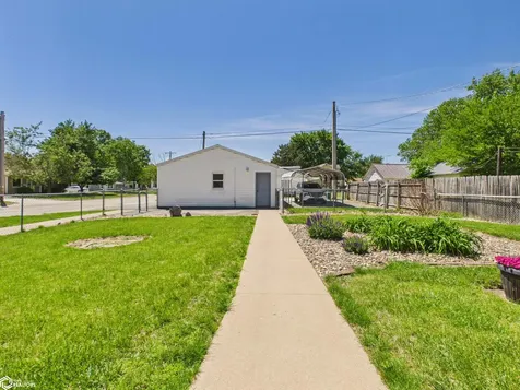 1502 Avenue C Fort Madison IA 52627