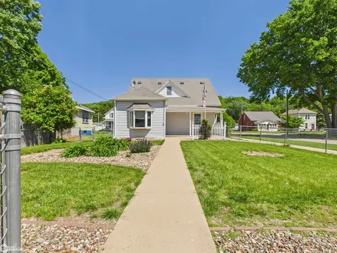 1502 Avenue C Fort Madison IA 52627