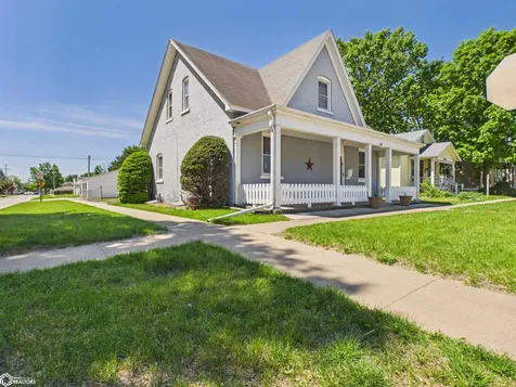 1502 Avenue C Fort Madison IA 52627