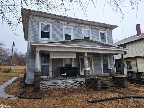 105 S 6th Street Burlington IA 52601