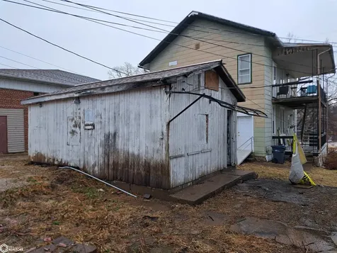 105 S 6th Street Burlington IA 52601
