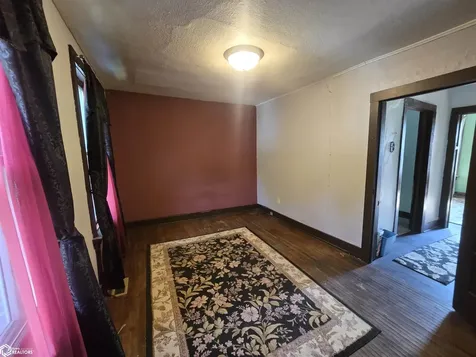 302 N Van Buren Avenue Ottumwa IA 52501