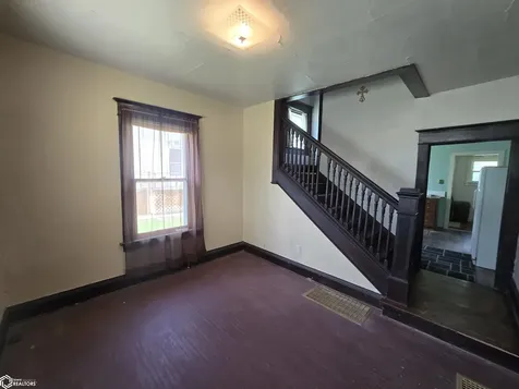 302 N Van Buren Avenue Ottumwa IA 52501