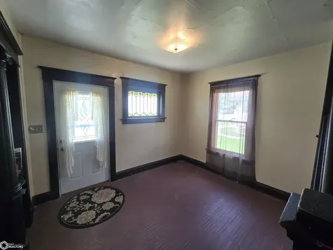 302 N Van Buren Avenue Ottumwa IA 52501