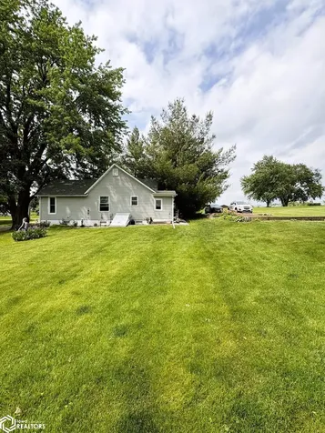 703 E Main Street Brooklyn IA 52211