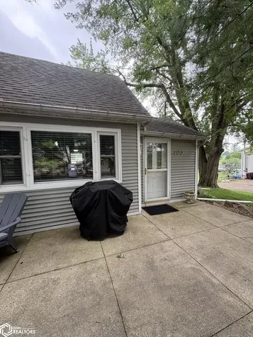 703 E Main Street Brooklyn IA 52211