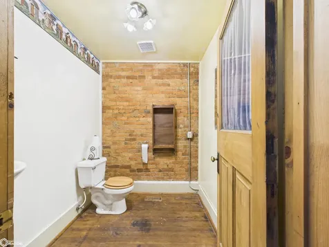 809 G Avenue Fort Madison IA 52627
