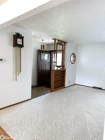 201 W 4th Street Packwood IA 52580