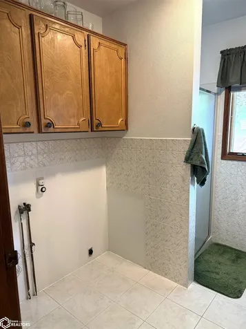201 W 4th Street Packwood IA 52580