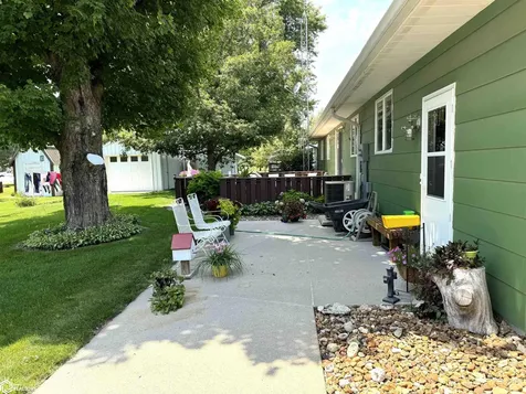 201 W 4th Street Packwood IA 52580