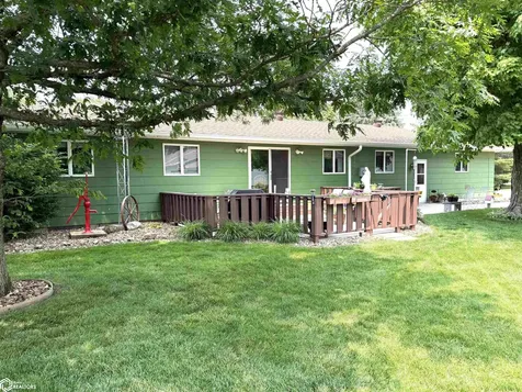 201 W 4th Street Packwood IA 52580