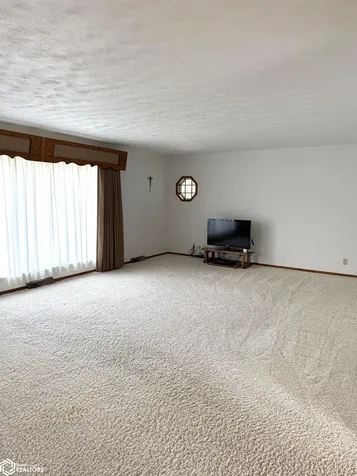 201 W 4th Street Packwood IA 52580