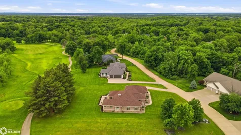 5547 Fairway Drive Burlington IA 52601